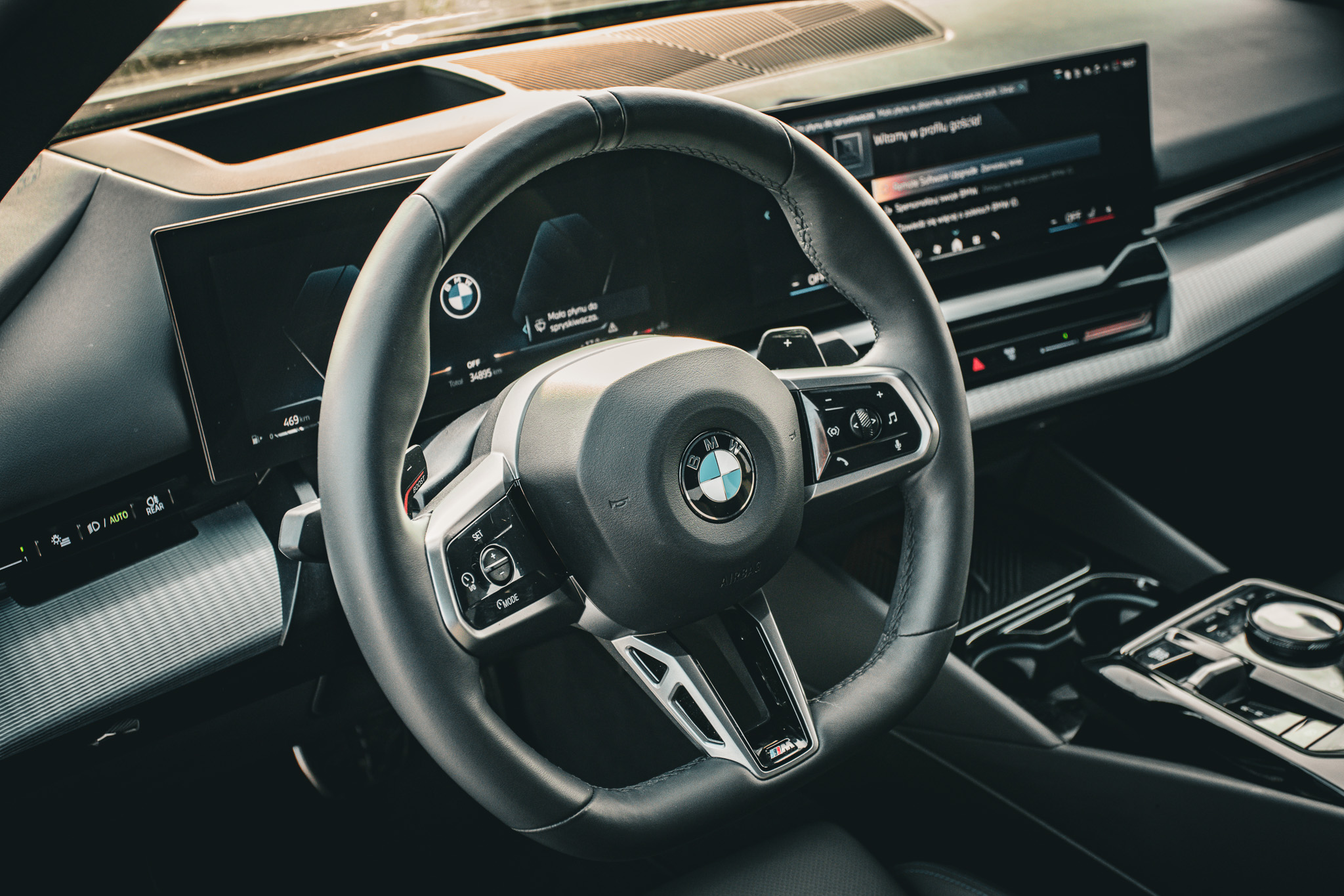 BMW 520d wynajem Katowice – wnętrze